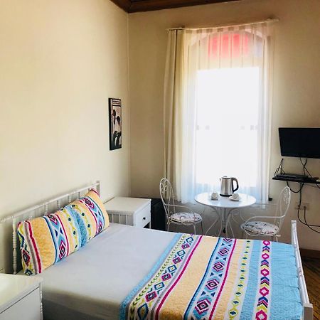 Pastor Historical Apart-Hotel The Gulf Of Izmir Exterior foto