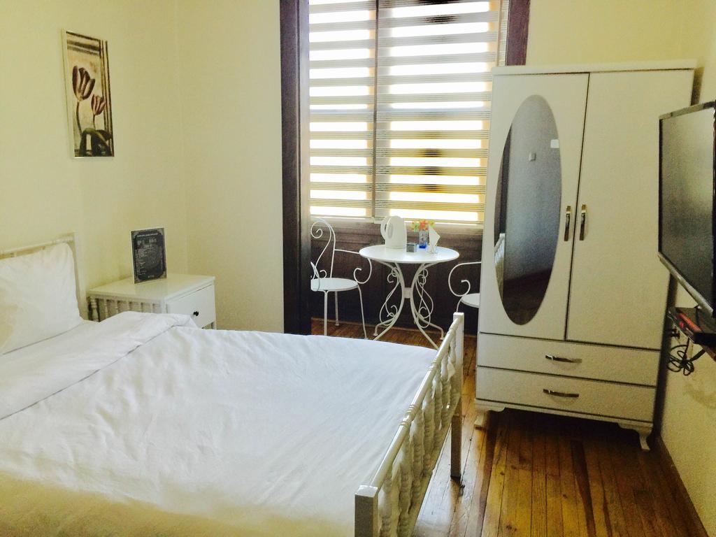 Pastor Historical Apart-Hotel The Gulf Of Izmir Exterior foto