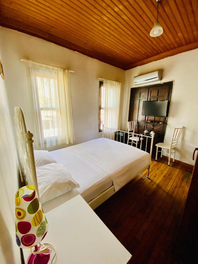Pastor Historical Apart-Hotel The Gulf Of Izmir Exterior foto